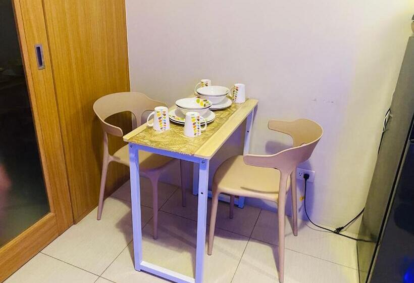 فندق Shell Residences Tower D8