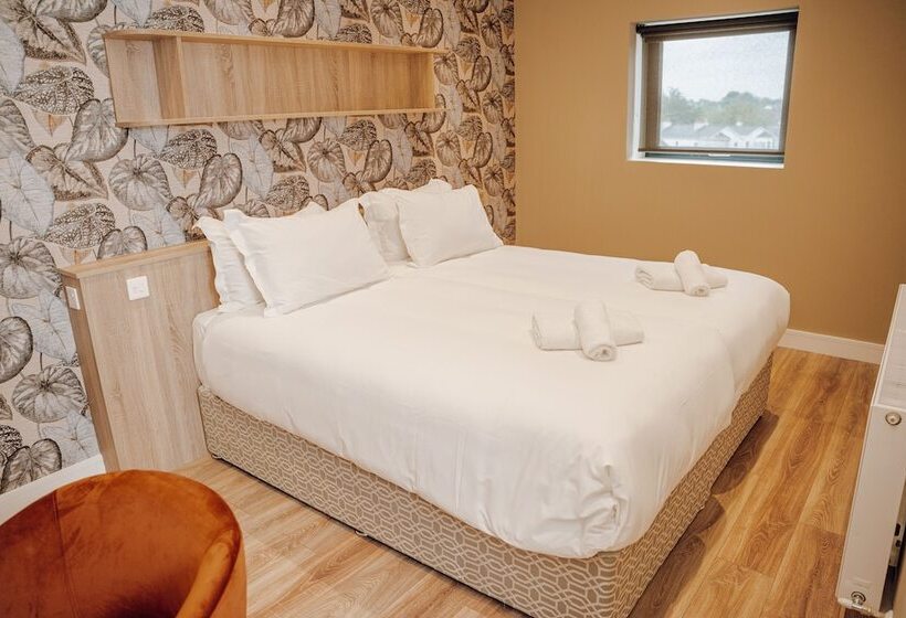 בית מלון כפרי Shoreline Apartments