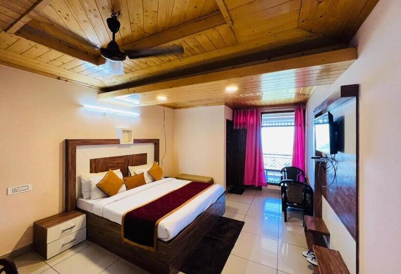 ホテル Sky Hill Top A Unit Of Kasauli View