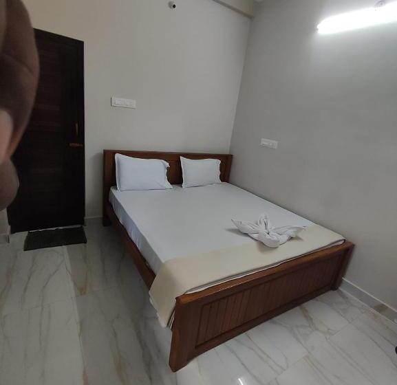 酒店 Sri Aksha Residency