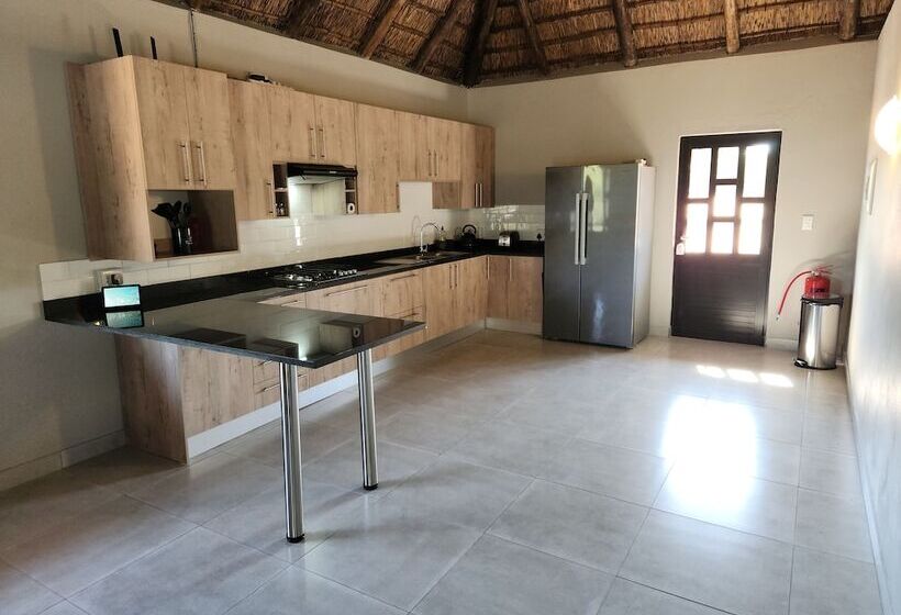 酒店 Thandolwami Bush Lodge & Spa