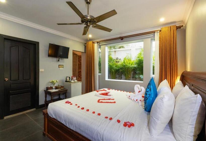 Отель The Five Senses Boutique