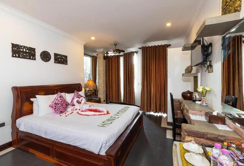 Отель The Five Senses Boutique