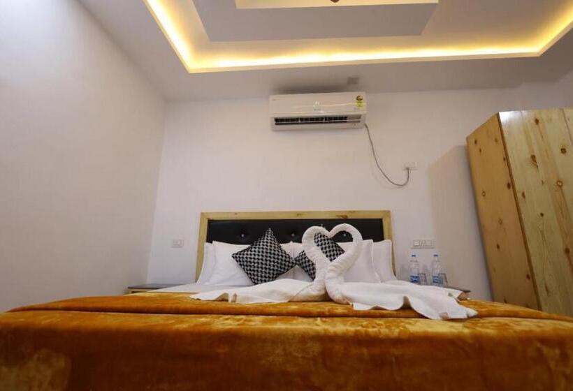 ホテル The Queen, Himachal Pradesh