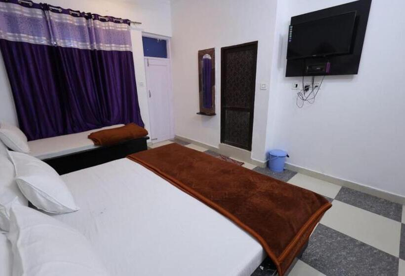 ホテル The Queen, Himachal Pradesh