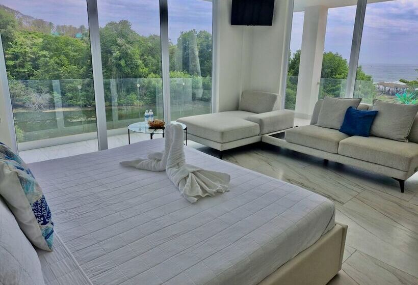 בית מלון כפרי The Views Resort