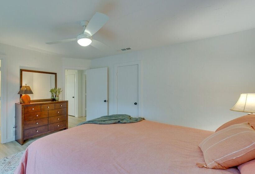 Private Dock: Lakefront Enchanted Oaks Retreat