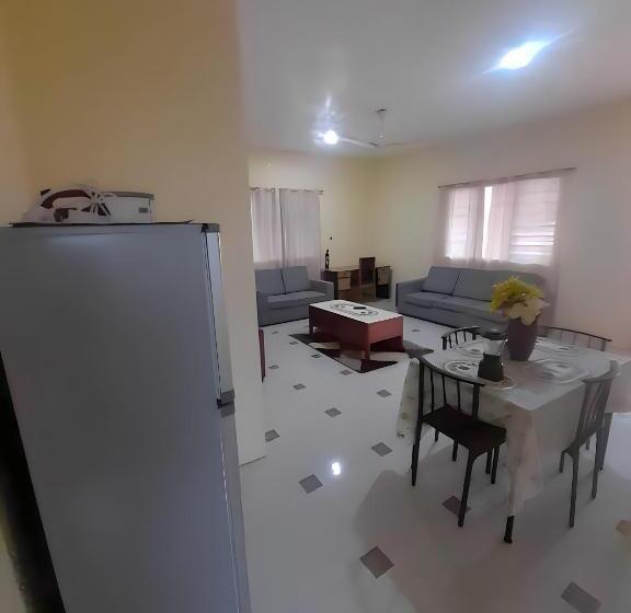 Lord S Hands Guest House Hotel