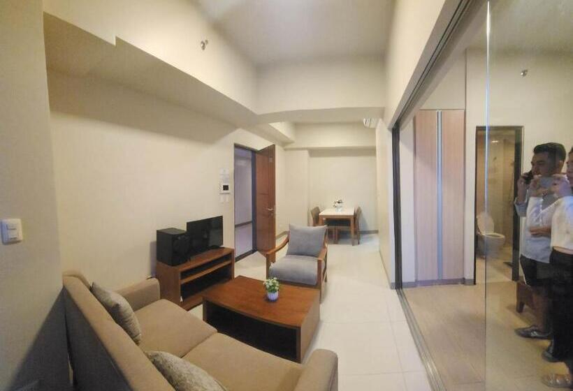 Mactan Newtown Condo By Ejb