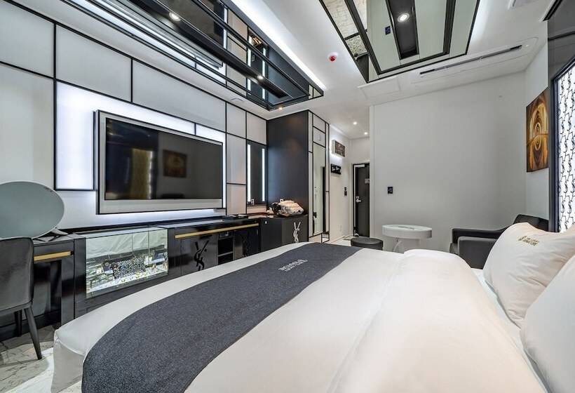 Motel Goseong Luxury Hotel Signature