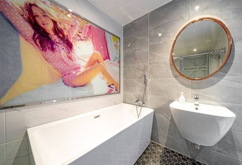 Motel Goseong Luxury Hotel Signature