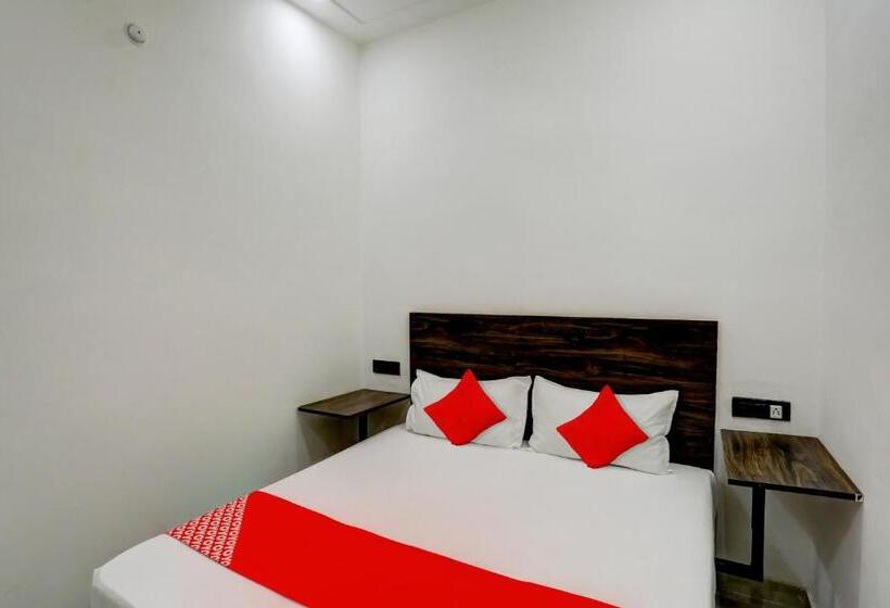 Oyo Flagship Hotel Palacio Palace