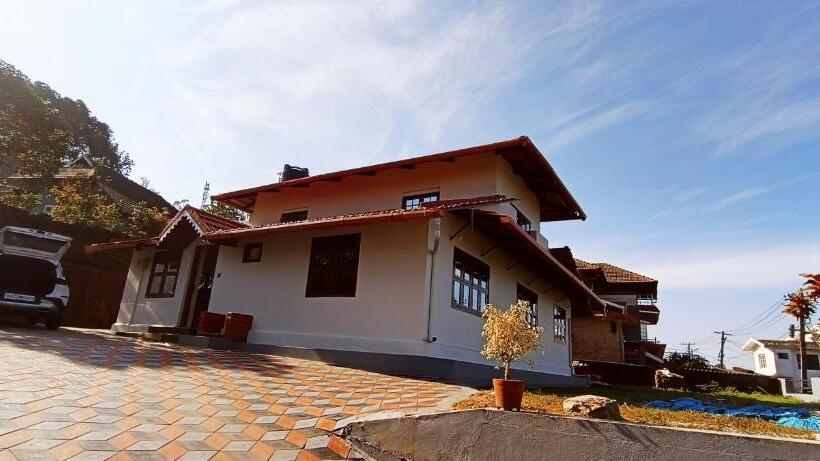 פנסיון Coorg Kairav Homestay