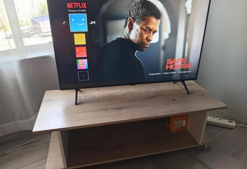 ペンション Family House