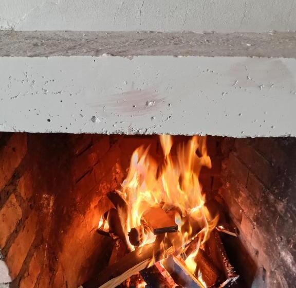 ペンション Family House