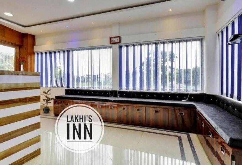 پانسیون Fabexpress Lakhi