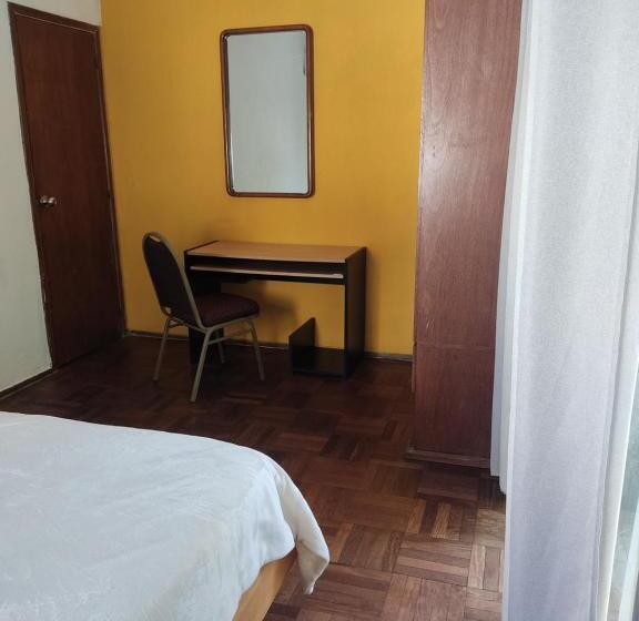 پانسیون Patio Urbano Suites & Beds