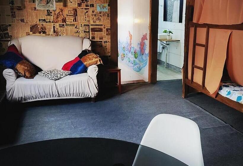 پانسیون Patio Urbano Suites & Beds