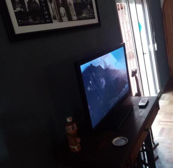 پانسیون Patio Urbano Suites & Beds