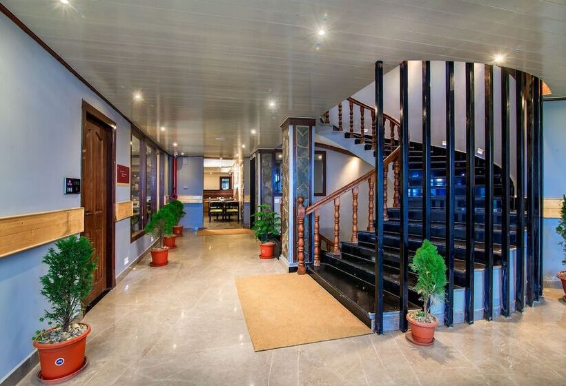 펜션 Sumi Queens Yard Rink Mall Darjeeling