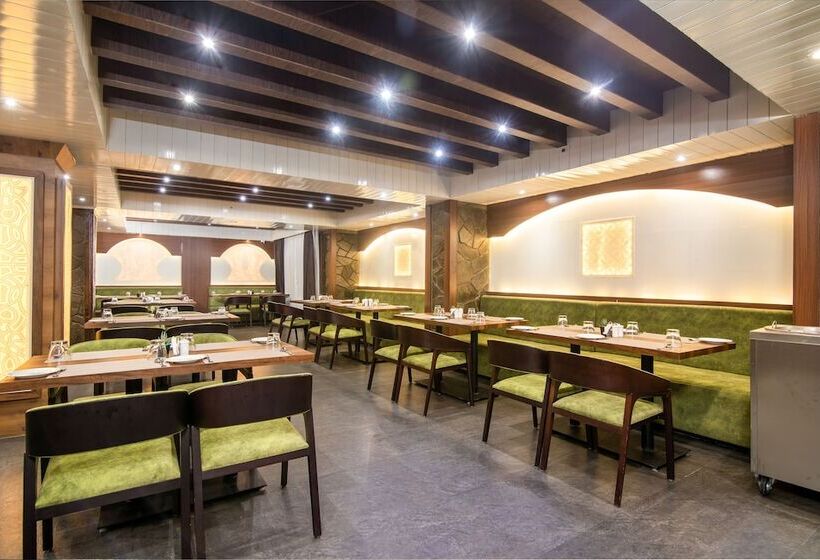 펜션 Sumi Queens Yard Rink Mall Darjeeling