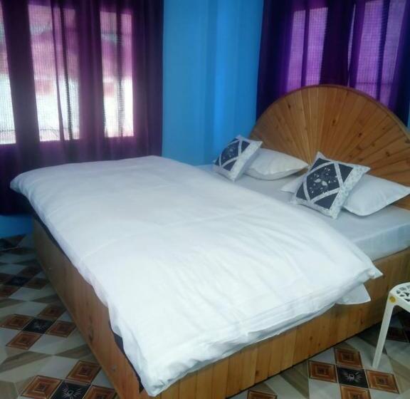 بنسيون Sunshine