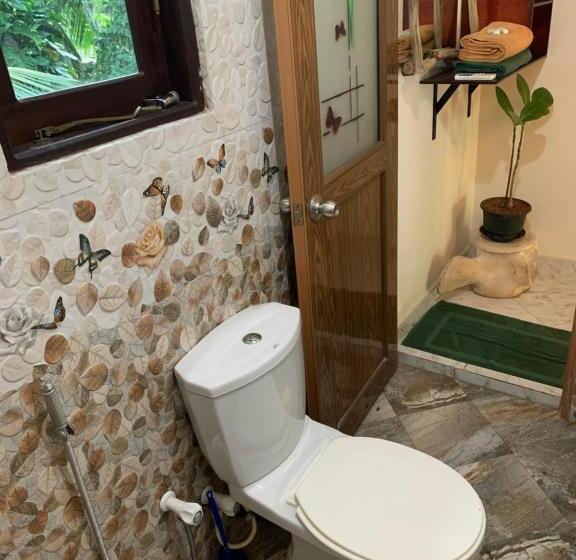 Пансион The Escape With Jadeon