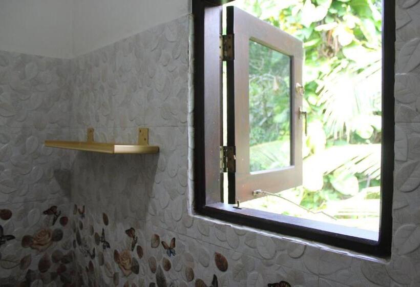 Пансион The Escape With Jadeon