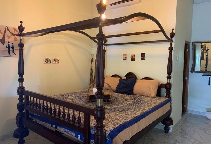 Пансион The Escape With Jadeon