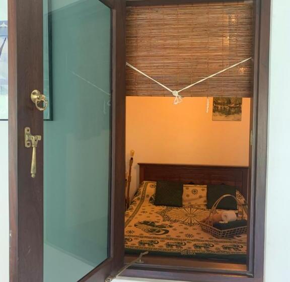 Пансион The Escape With Jadeon