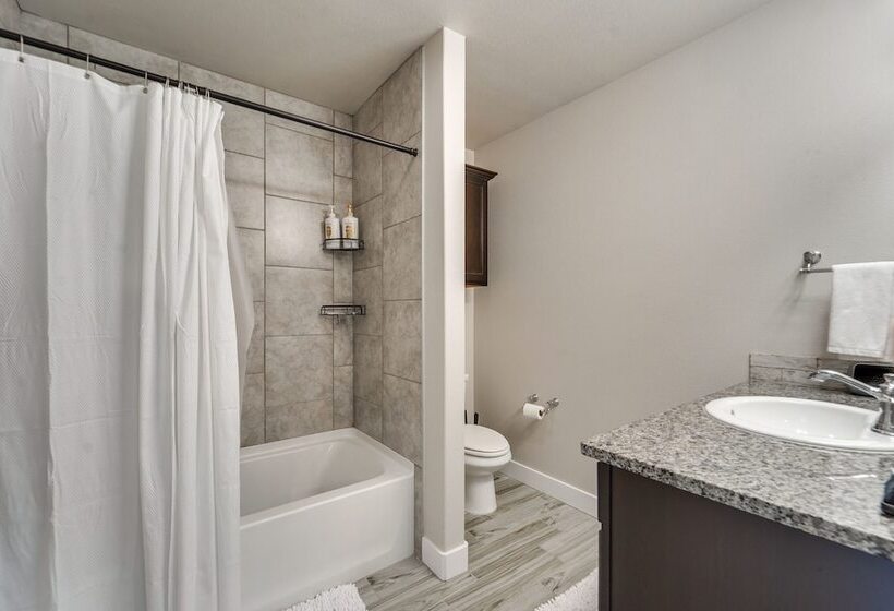 Pet Friendly Lubbock Home   10 Mi To Downtown