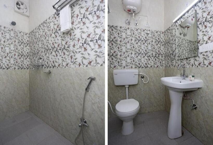 Pratap By Goyal Hoteliers