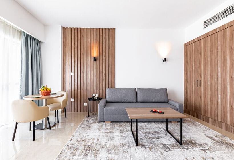 Pyramisa Hotel Apartments