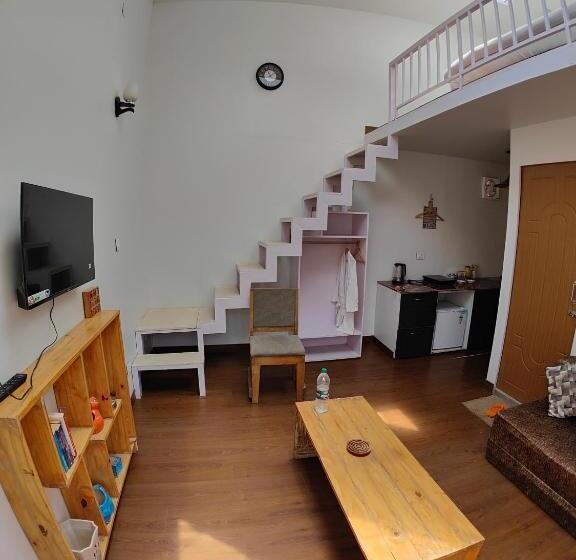 リゾートホテル Revery The Tiny House