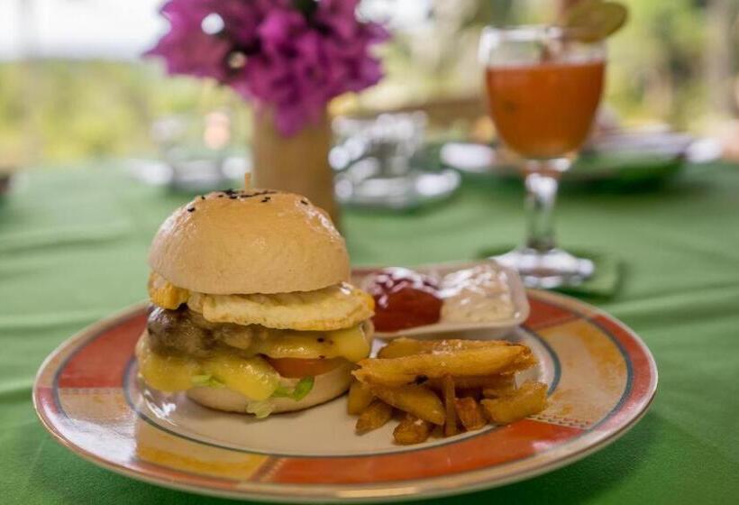 אתר נופש Ume Sari Nusa