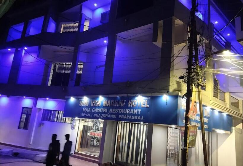 Shriveni Madhav Hotel Near Kalindi Floating Restaurant