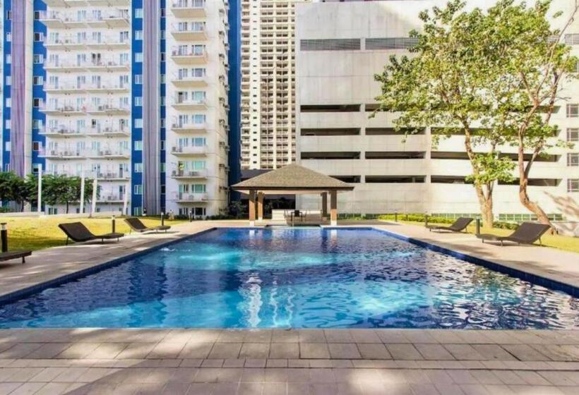 The Grass Residences Sm North Quezon City