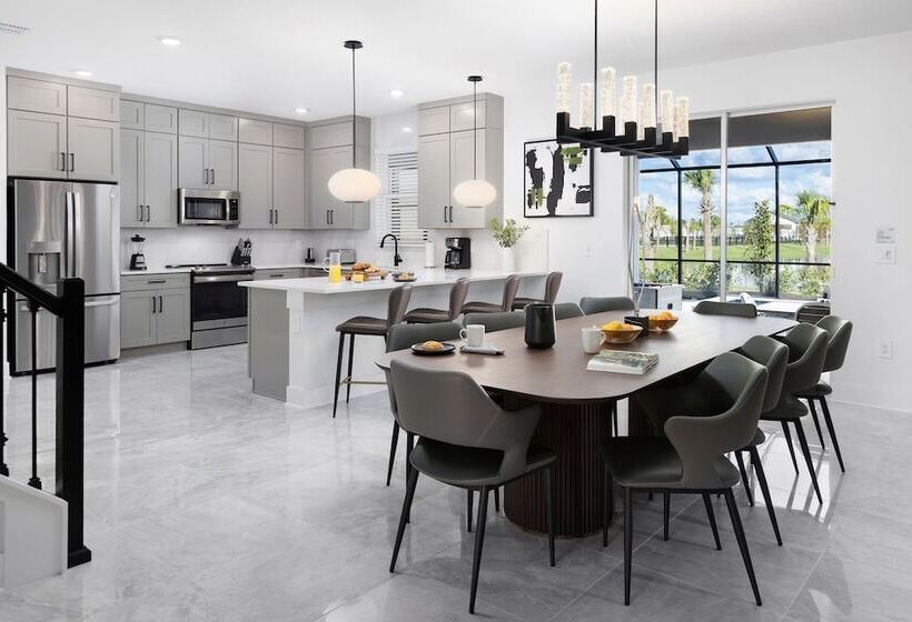 Villatel Orlando Resort