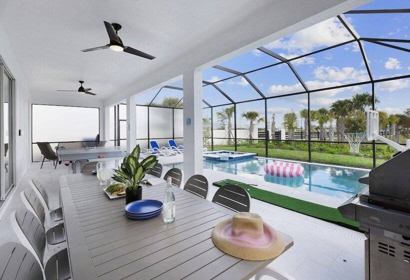 Villatel Orlando Resort