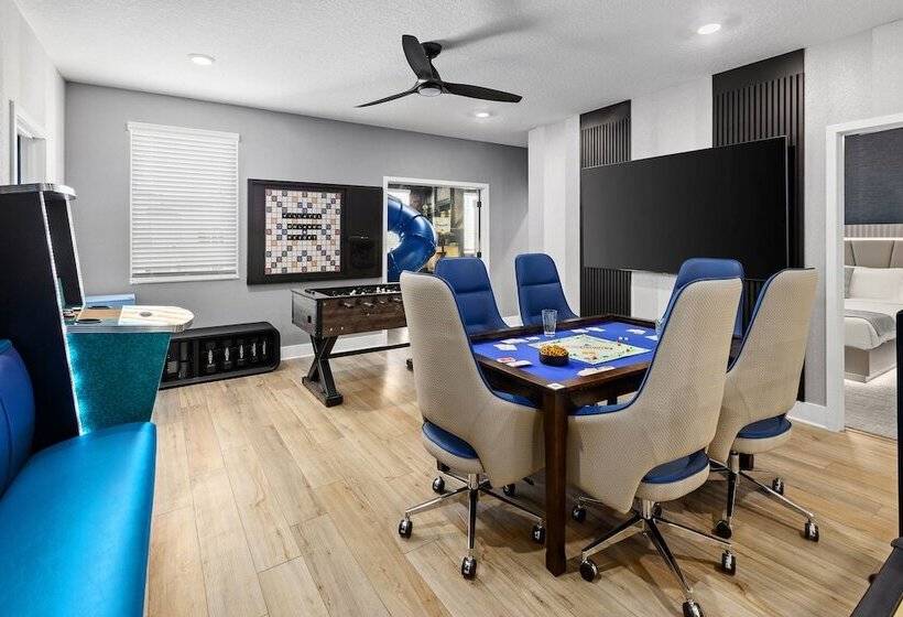 Villatel Orlando Resort