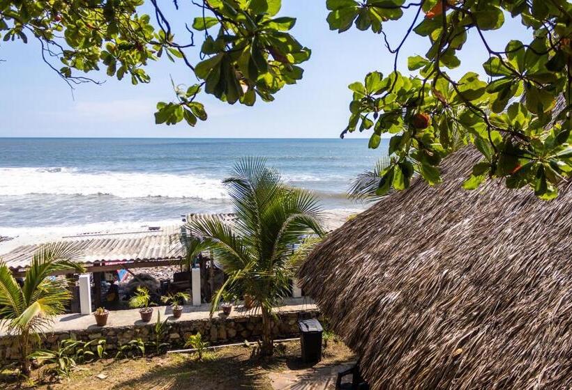 Yalí Sunzal Hotel   La Libertad