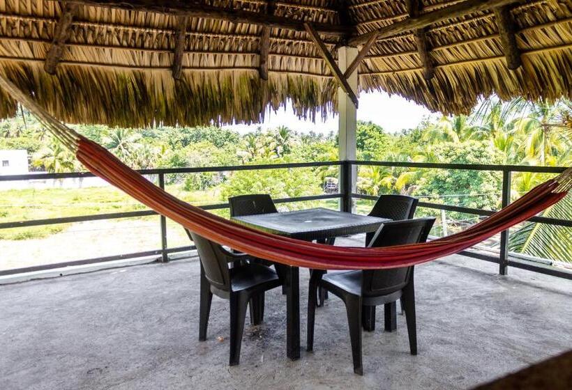 Yalí Sunzal Hotel   La Libertad