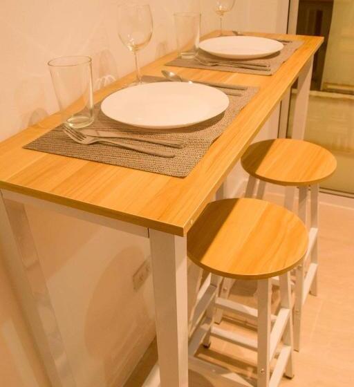 1br Condo In Parañaque