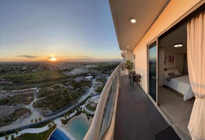 1br Unit With Spectacular View Monaco Tower 1430a