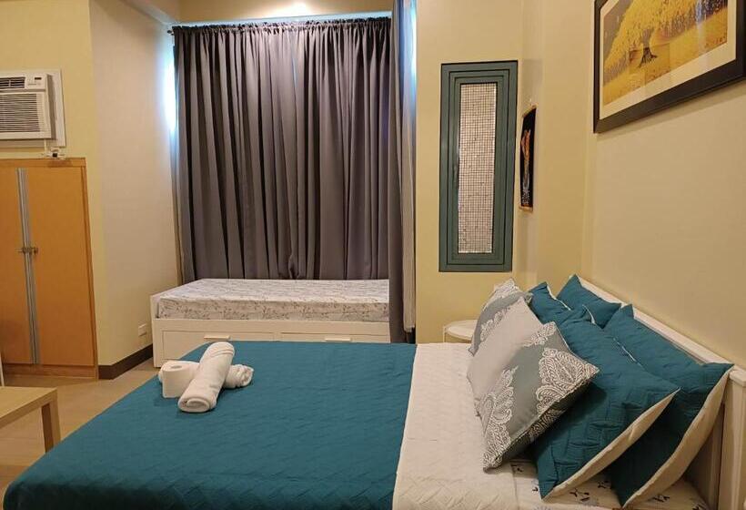 2 Palm Tree Villas Condotel Near Airport By Rqui