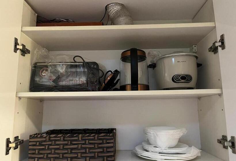 Aesthetic Functional Minimalist Space Sunvida Tower Sv1716