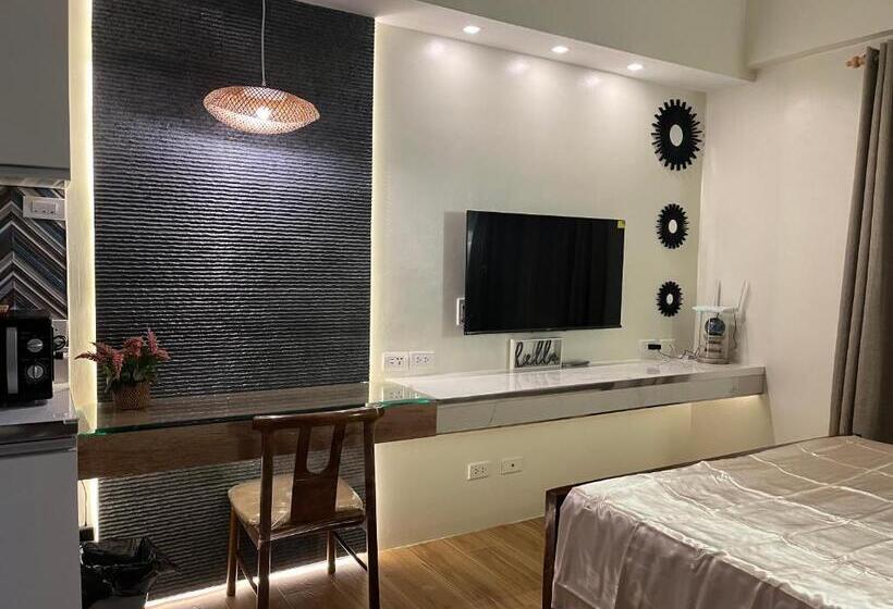 Aesthetic Functional Minimalist Space Sunvida Tower Sv1716