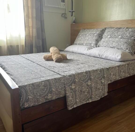 Aesthetic Functional Minimalist Space Sunvida Tower Sv1716