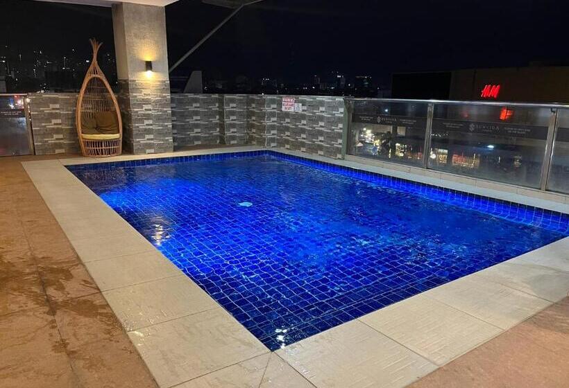 Aesthetic Functional Minimalist Space Sunvida Tower Sv1716