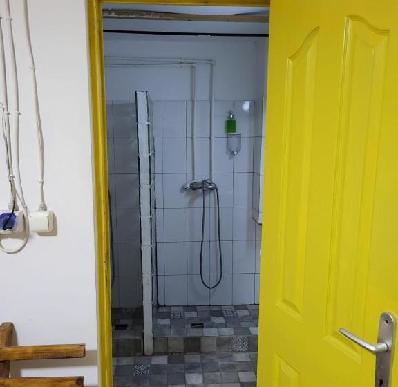 هاستل Gara De Nord Banat 4 You